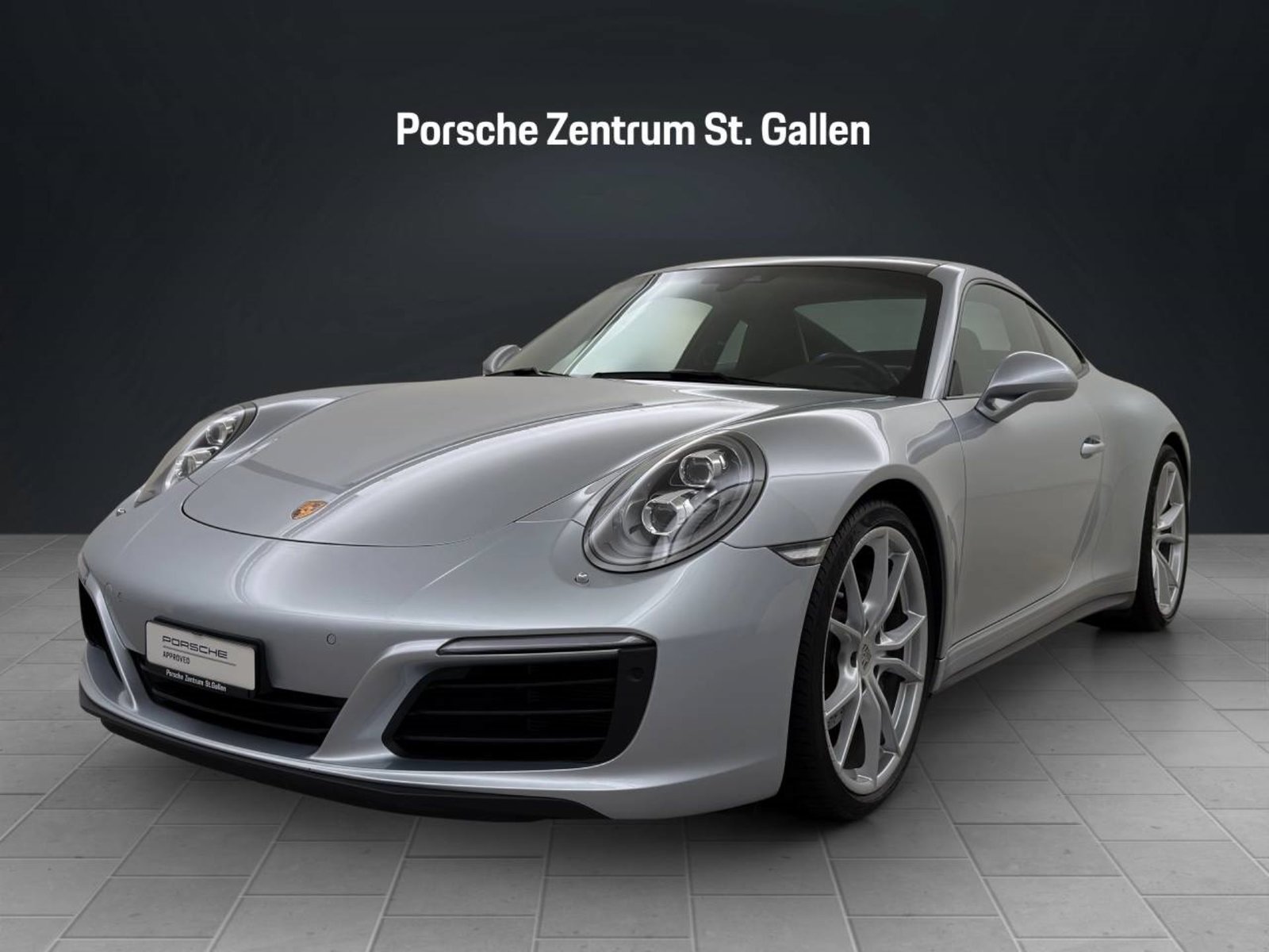PORSCHE 911 Carrera 4