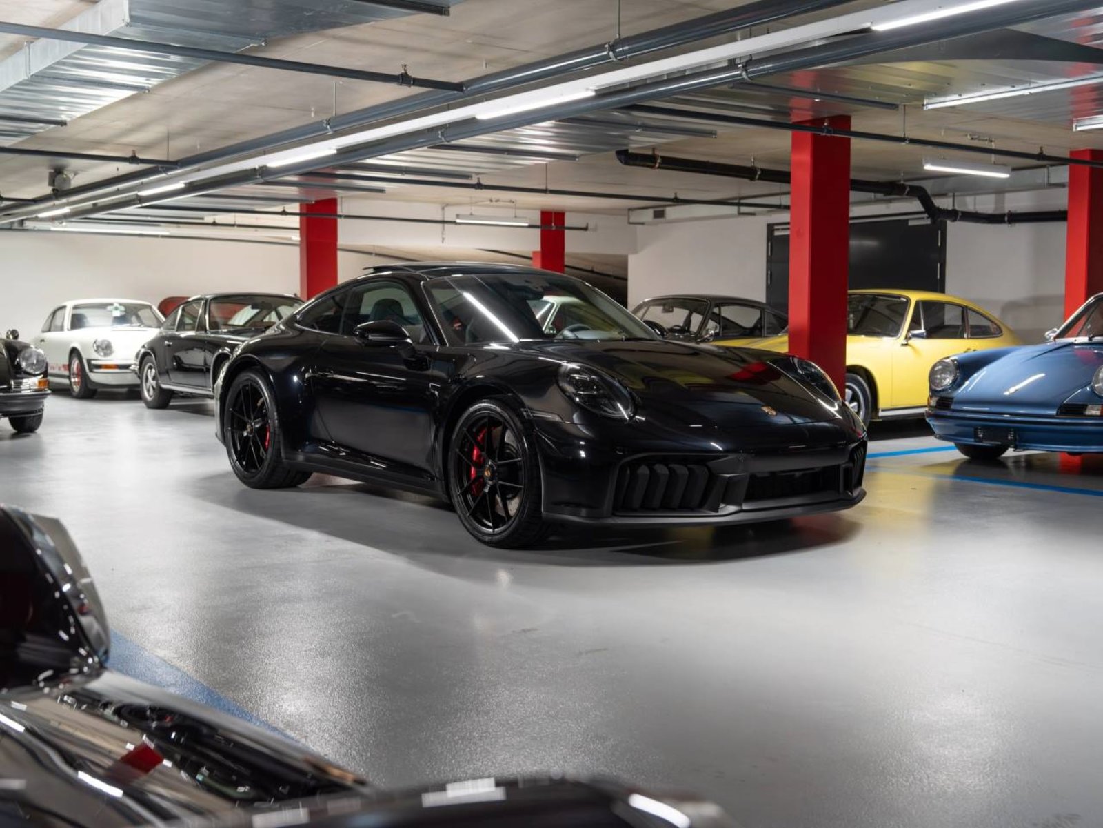 PORSCHE 911 Carrera 4 GTS, Hybride Léger Essence/Électricité, Occasion / Utilisé, Automatique - 3