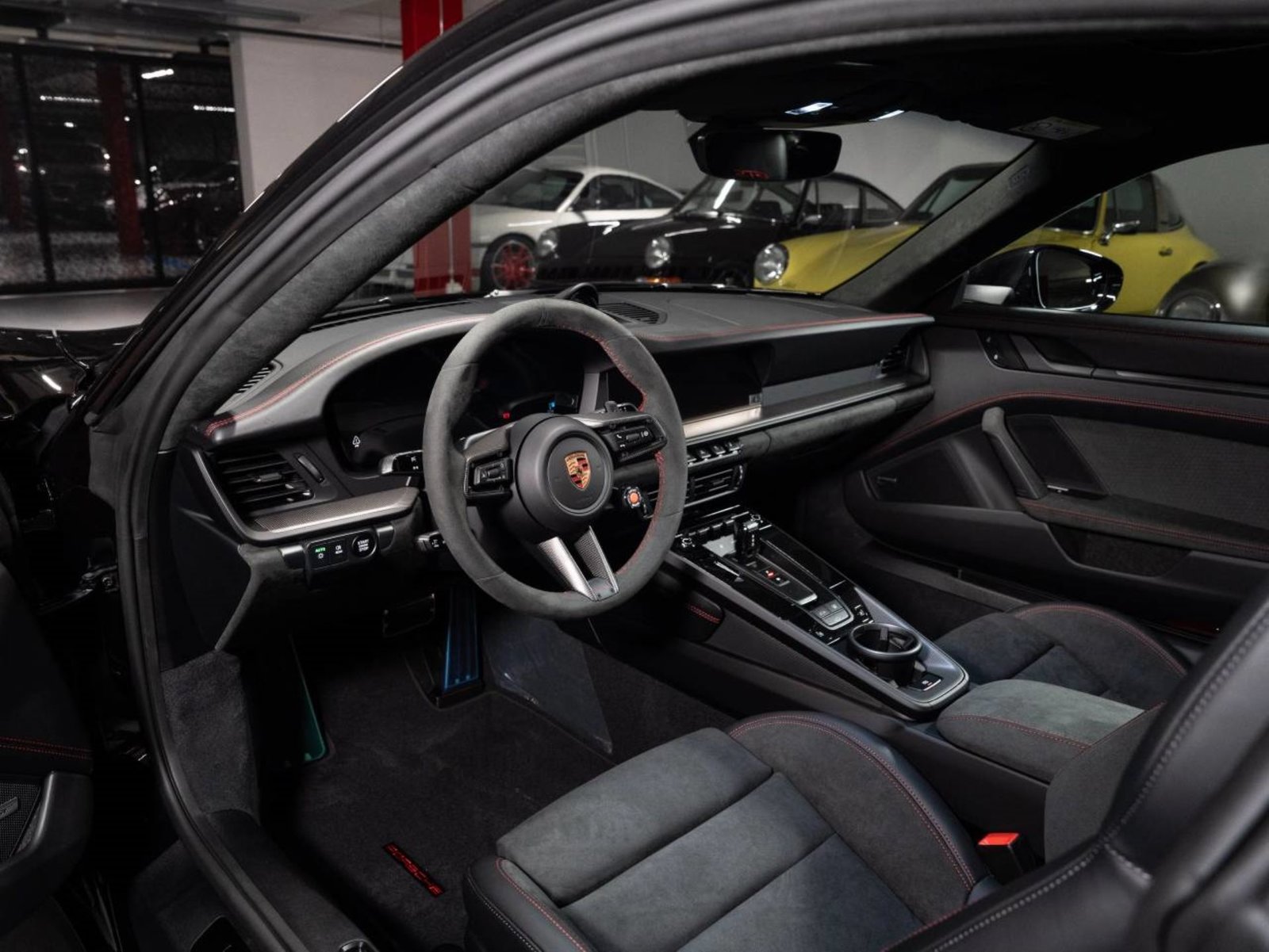 PORSCHE 911 Carrera 4 GTS, Hybride Léger Essence/Électricité, Occasion / Utilisé, Automatique - 7