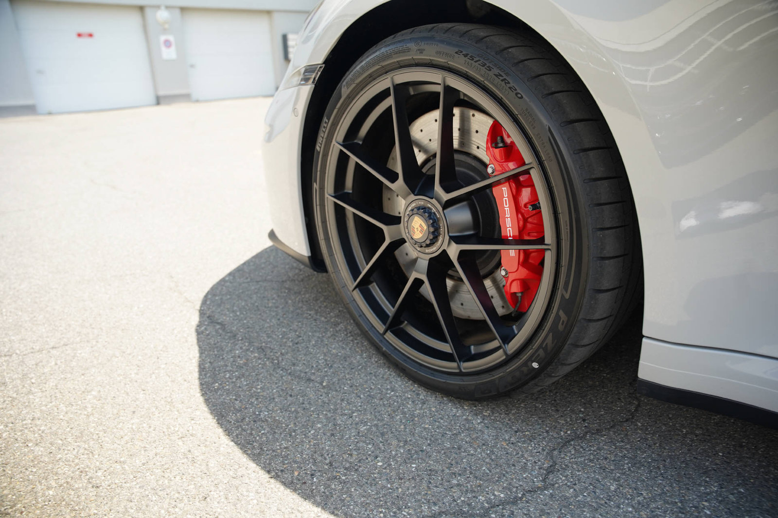PORSCHE 911 Targa 4 GTS PDK Kreide, Mild-Hybrid Benzin/Elektro, Occasion / Gebraucht, Automatik - 6