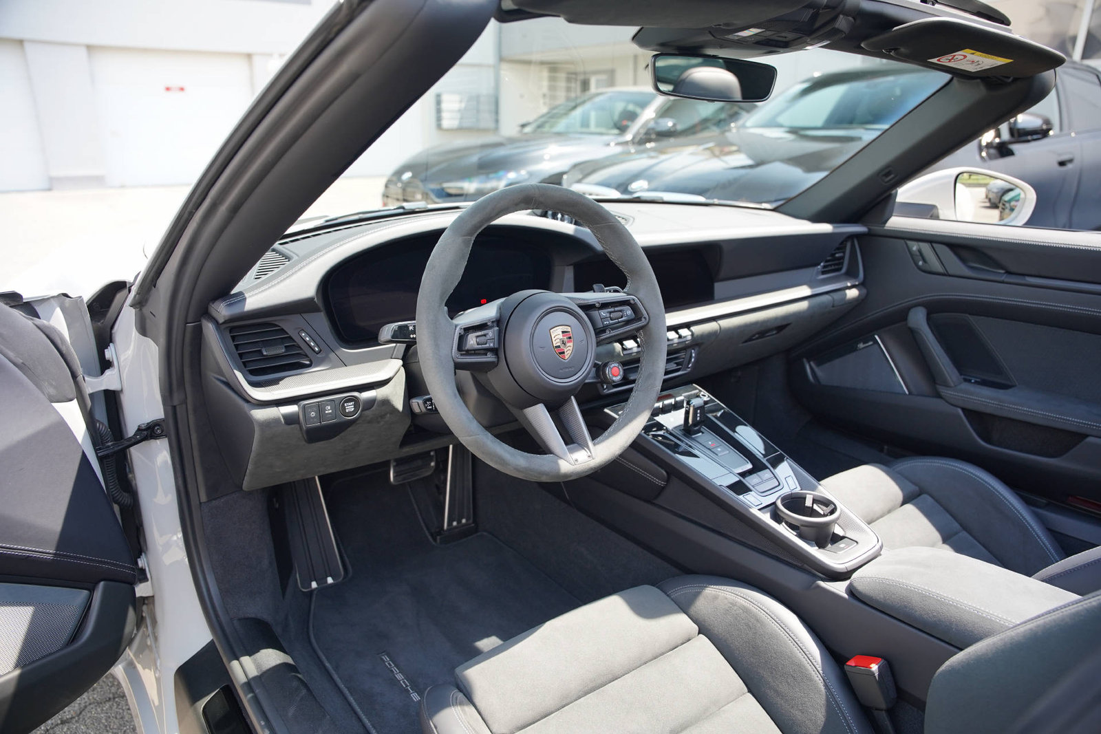 PORSCHE 911 Targa 4 GTS PDK Kreide, Mild-Hybrid Benzin/Elektro, Occasion / Gebraucht, Automatik - 7