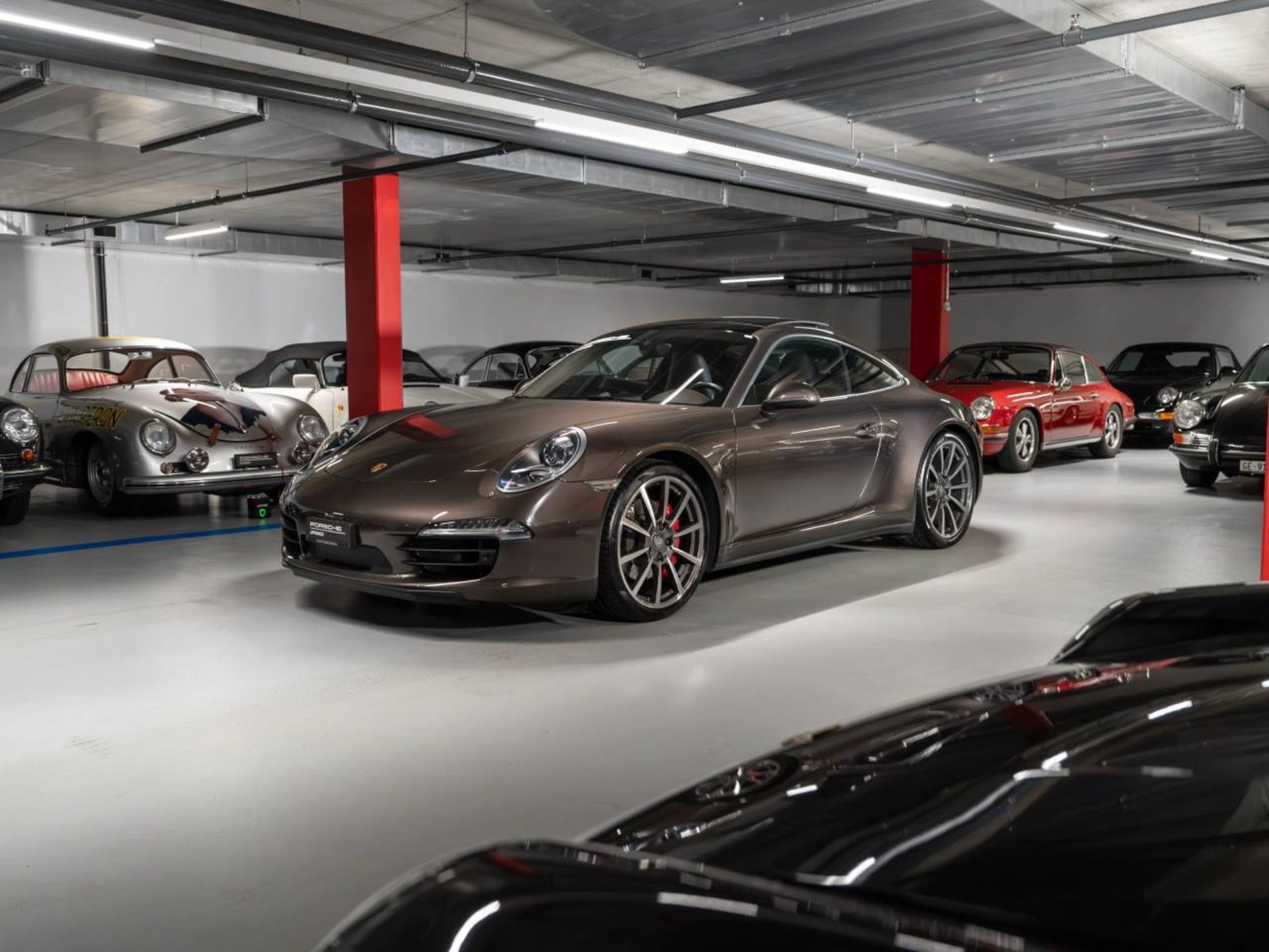 PORSCHE 911 Carrera 4S Coupe