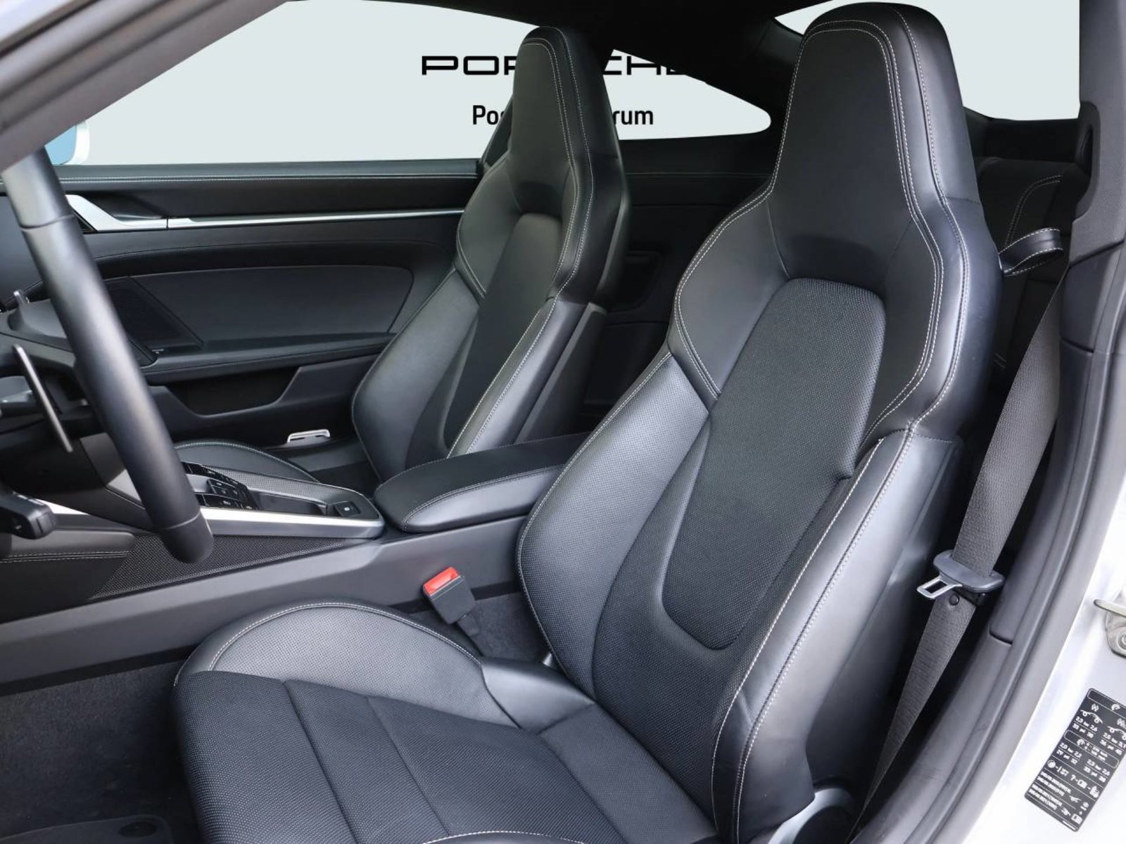 PORSCHE 911 Carrera 4S, Petrol, Second hand / Used, Automatic - 5