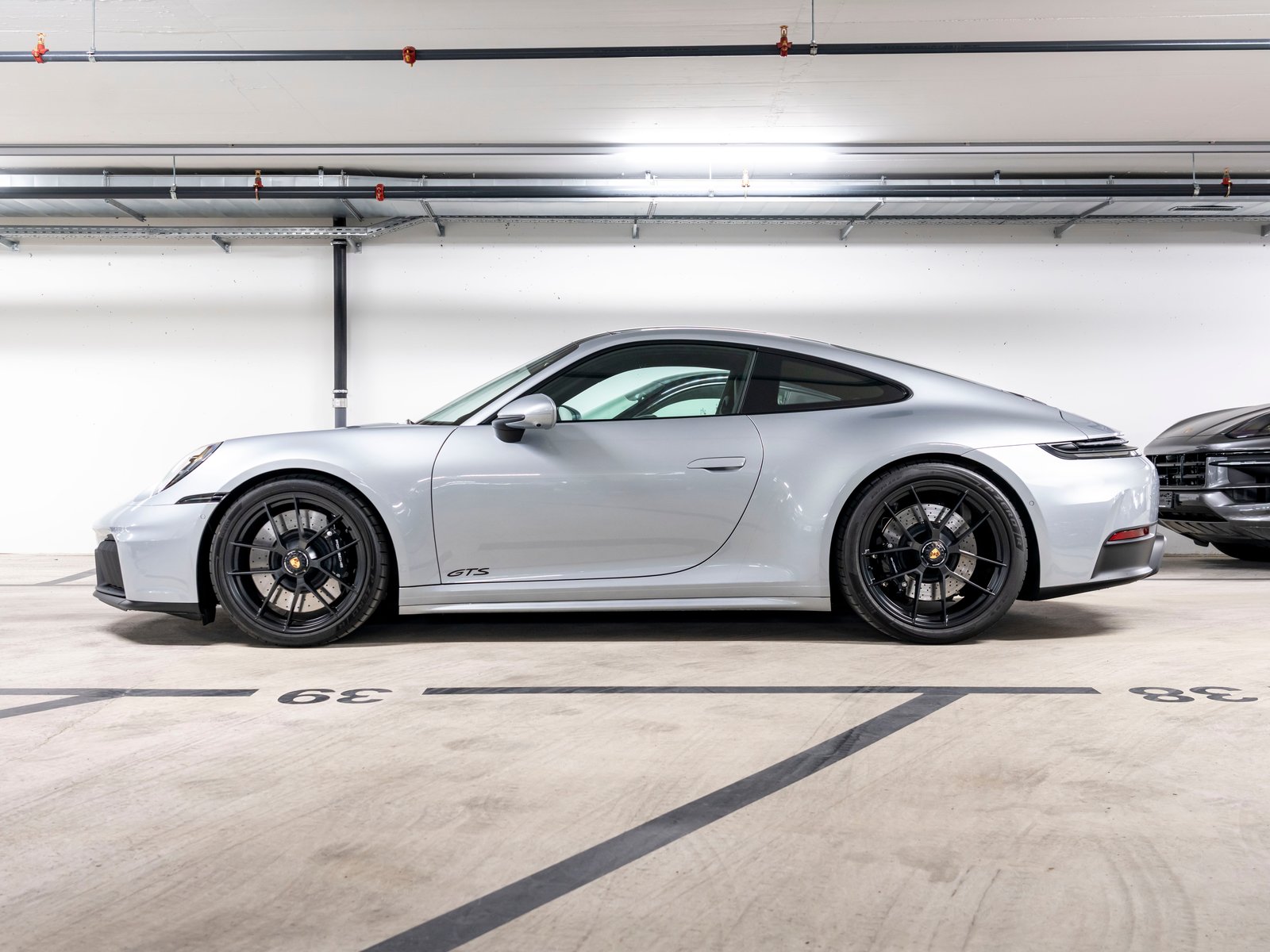PORSCHE 911 Carrera 4 GTS PDK, Hybride Intégral Essence/Électricité, Occasion / Utilisé, Automatique - 2