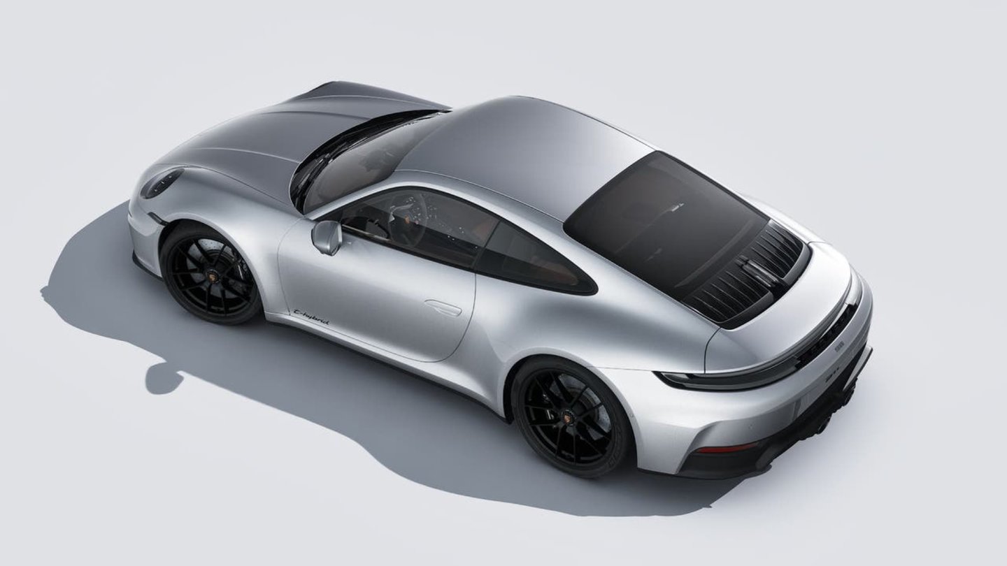 PORSCHE 911 Carrera 4 GTS, Mild-Hybrid Petrol/Electric, Second hand / Used, Automatic - 4
