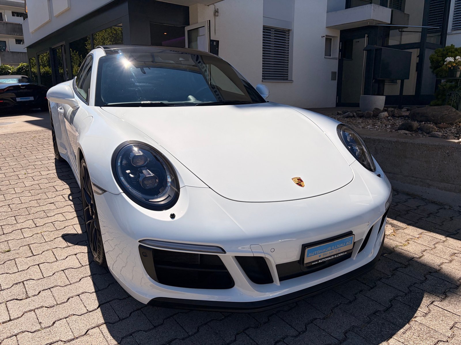 PORSCHE 911 Carrera 4 GTS PDK