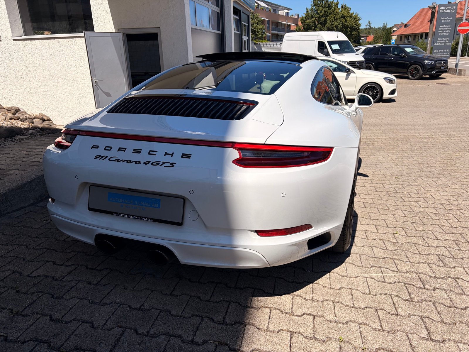 PORSCHE 911 Carrera 4 GTS PDK, Petrol, Second hand / Used, Automatic - 3