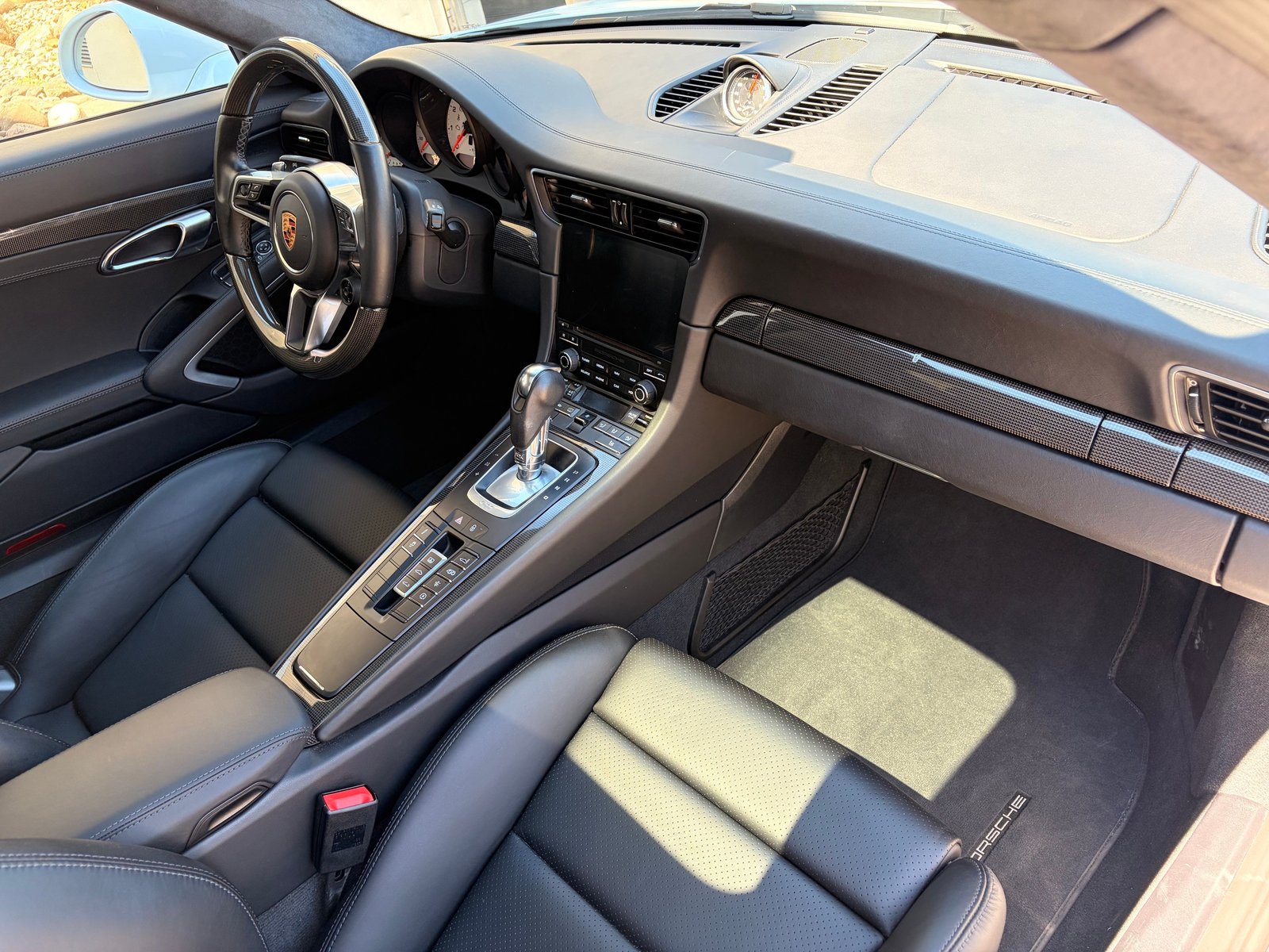 PORSCHE 911 Carrera 4 GTS PDK, Petrol, Second hand / Used, Automatic - 5