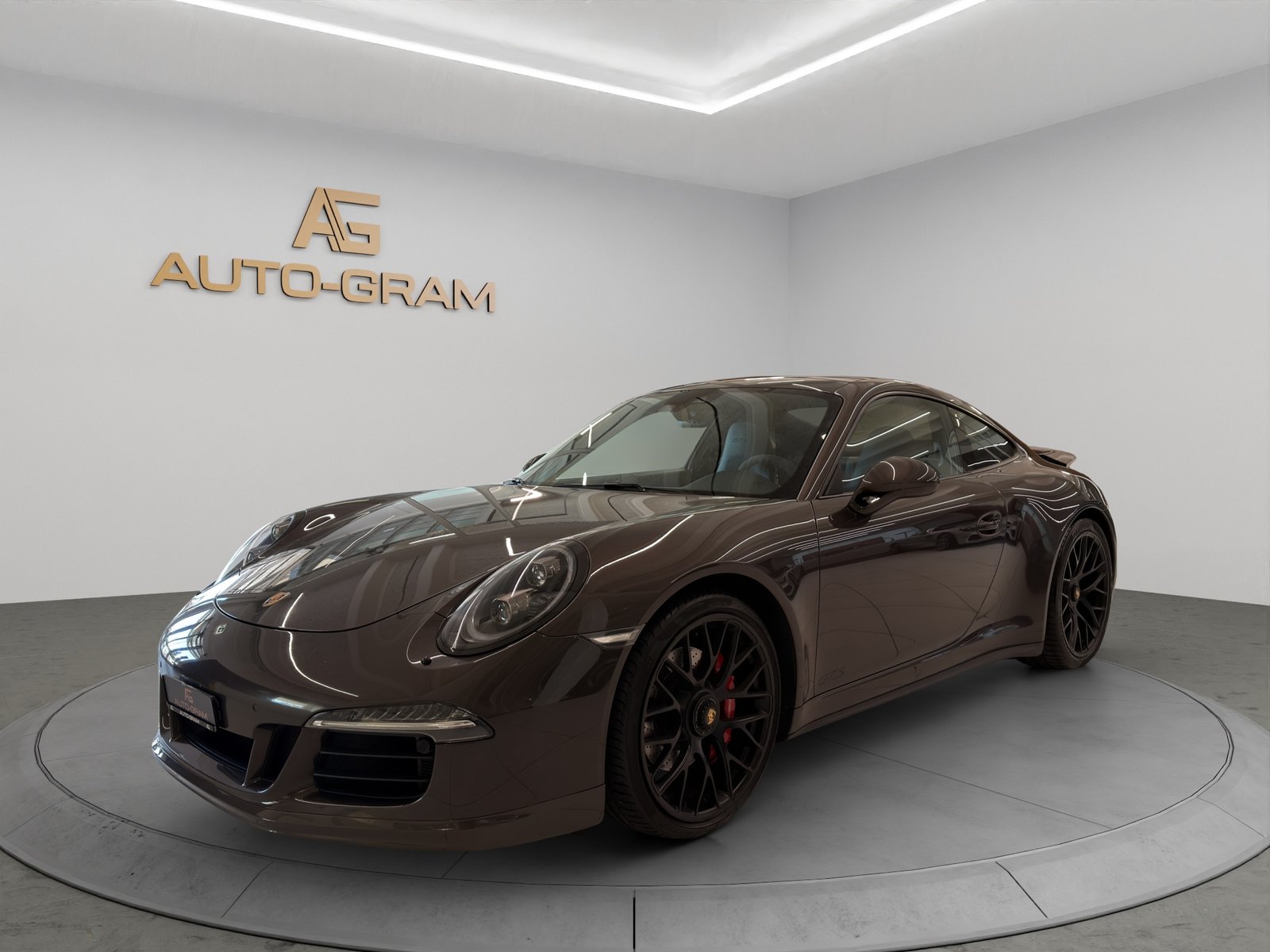 PORSCHE 911 Carrera 4 GTS PDK