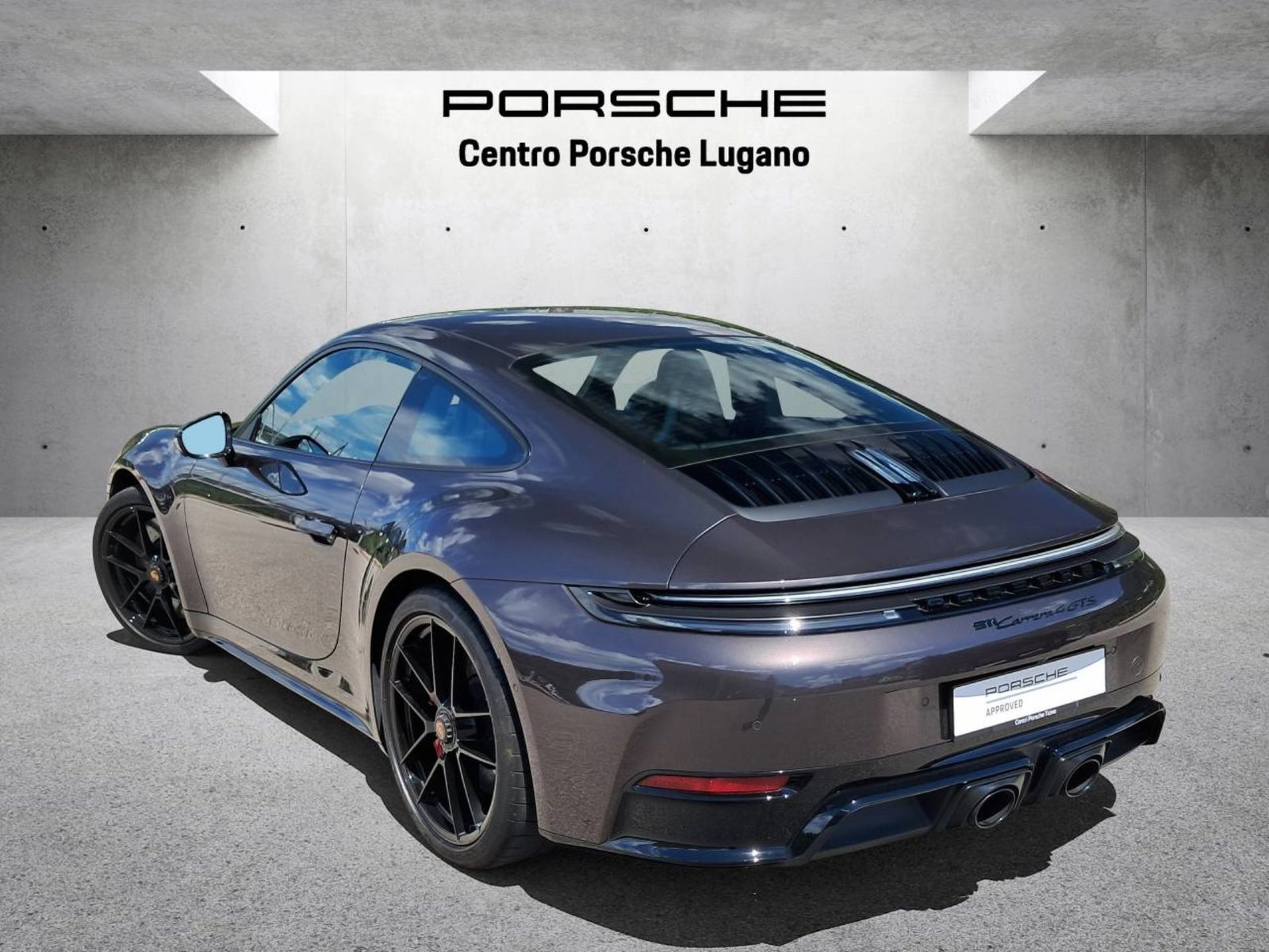 PORSCHE 911 Carrera 4 GTS, Mild-Hybrid Petrol/Electric, Second hand / Used, Automatic - 3