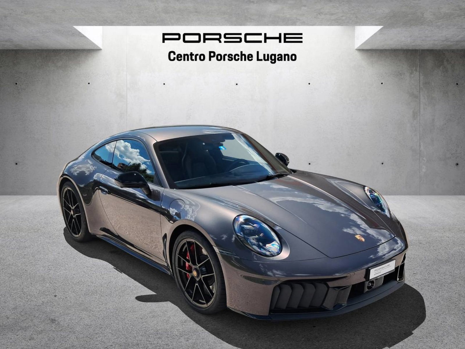 PORSCHE 911 Carrera 4 GTS, Mild-Hybrid Petrol/Electric, Second hand / Used, Automatic - 6