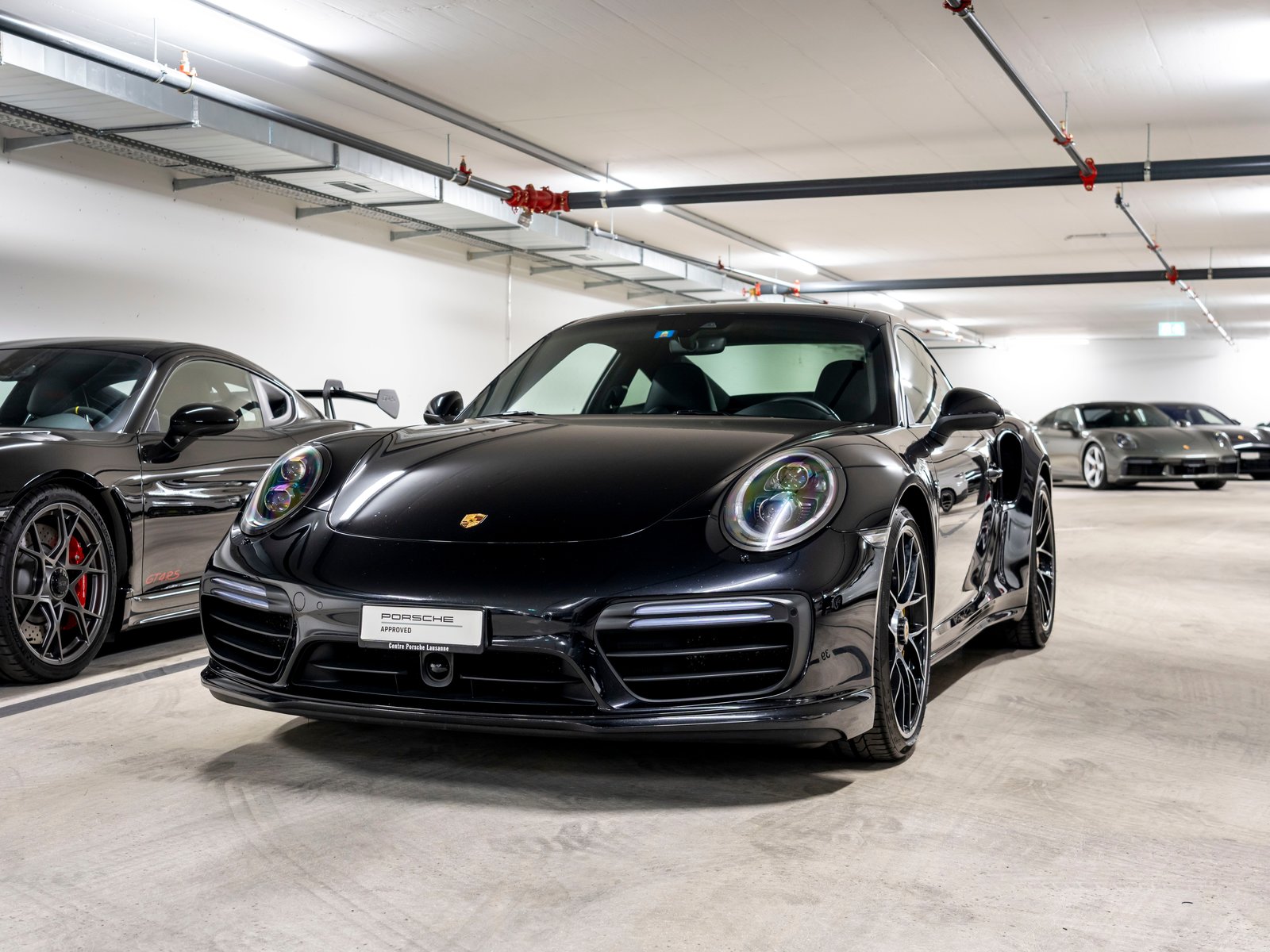 PORSCHE 911 Turbo S PDK