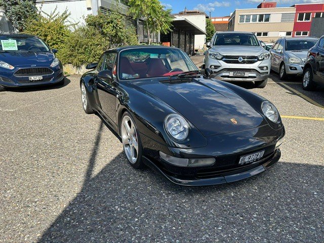PORSCHE 911 Turbo