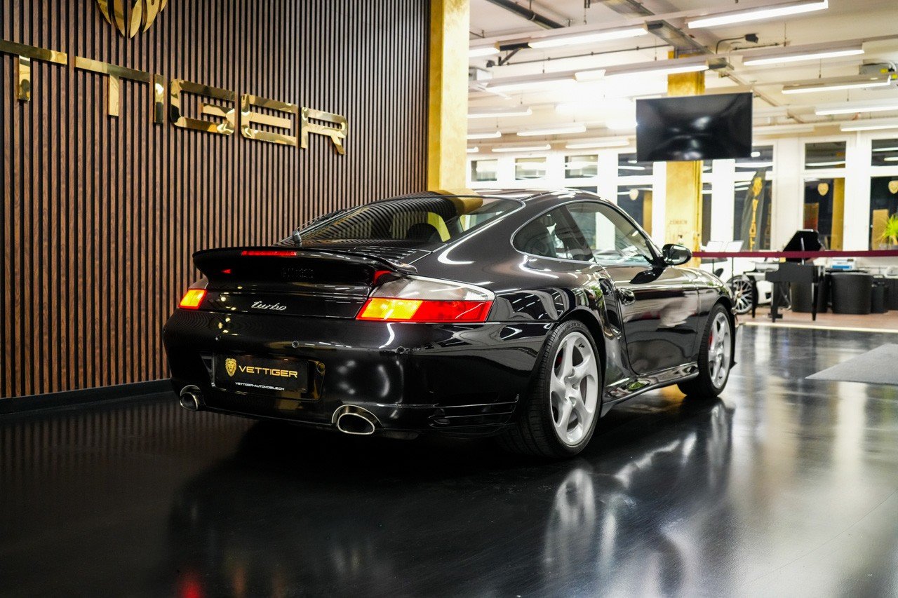 PORSCHE 911 Turbo, Essence, Occasion / Utilisé, Automatique - 6