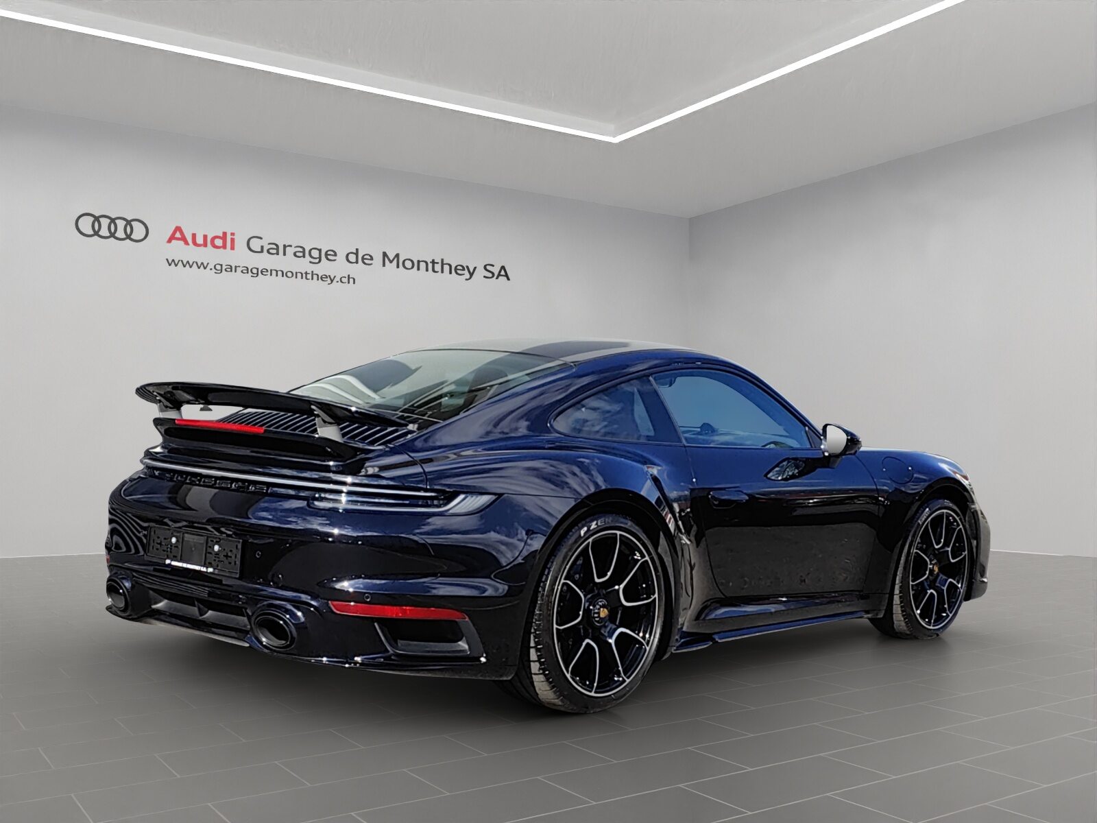 PORSCHE 911 Turbo S, Benzin, Occasion / Gebraucht, Automatik - 4