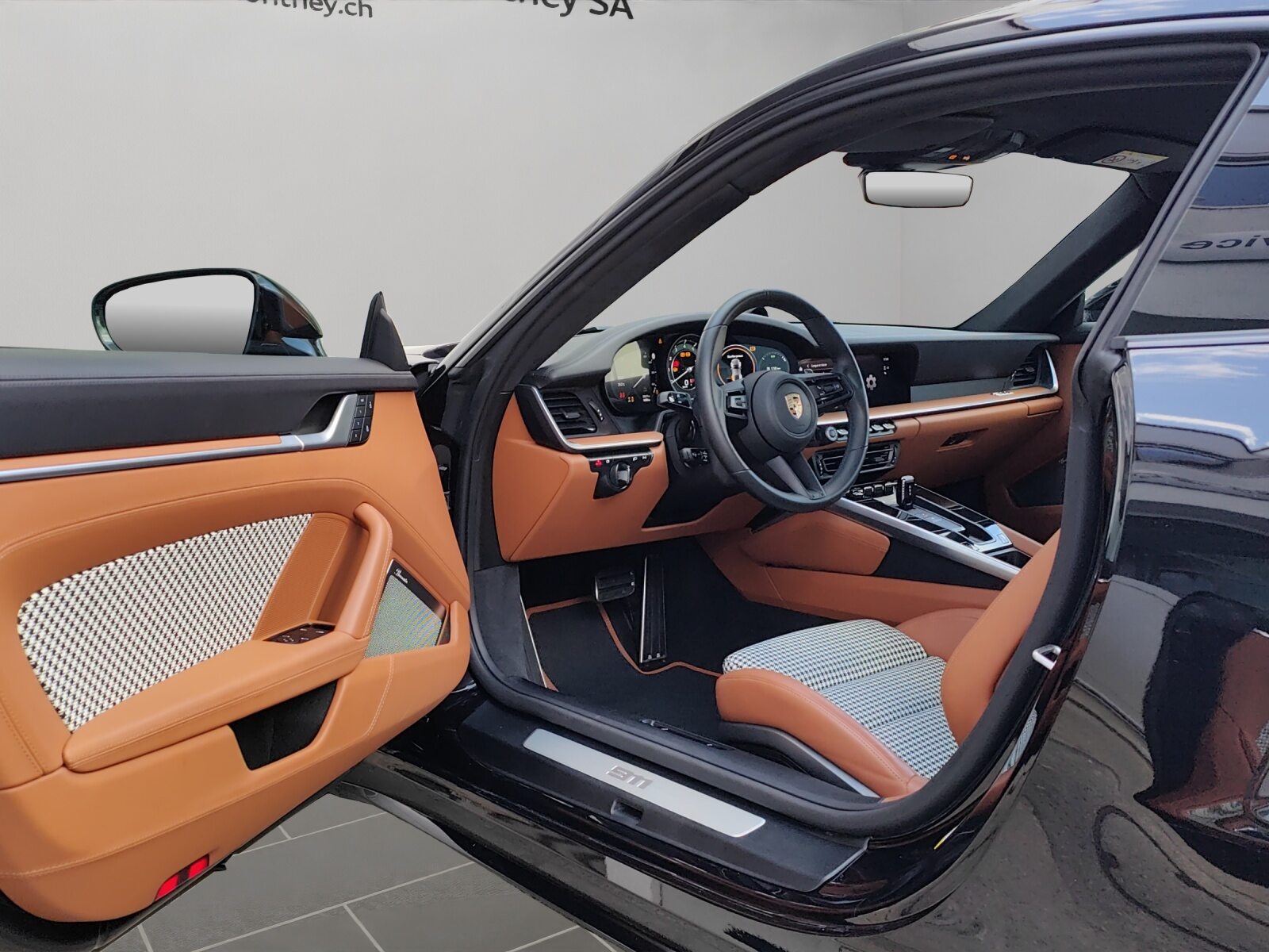 PORSCHE 911 Turbo S, Benzin, Occasion / Gebraucht, Automatik - 7