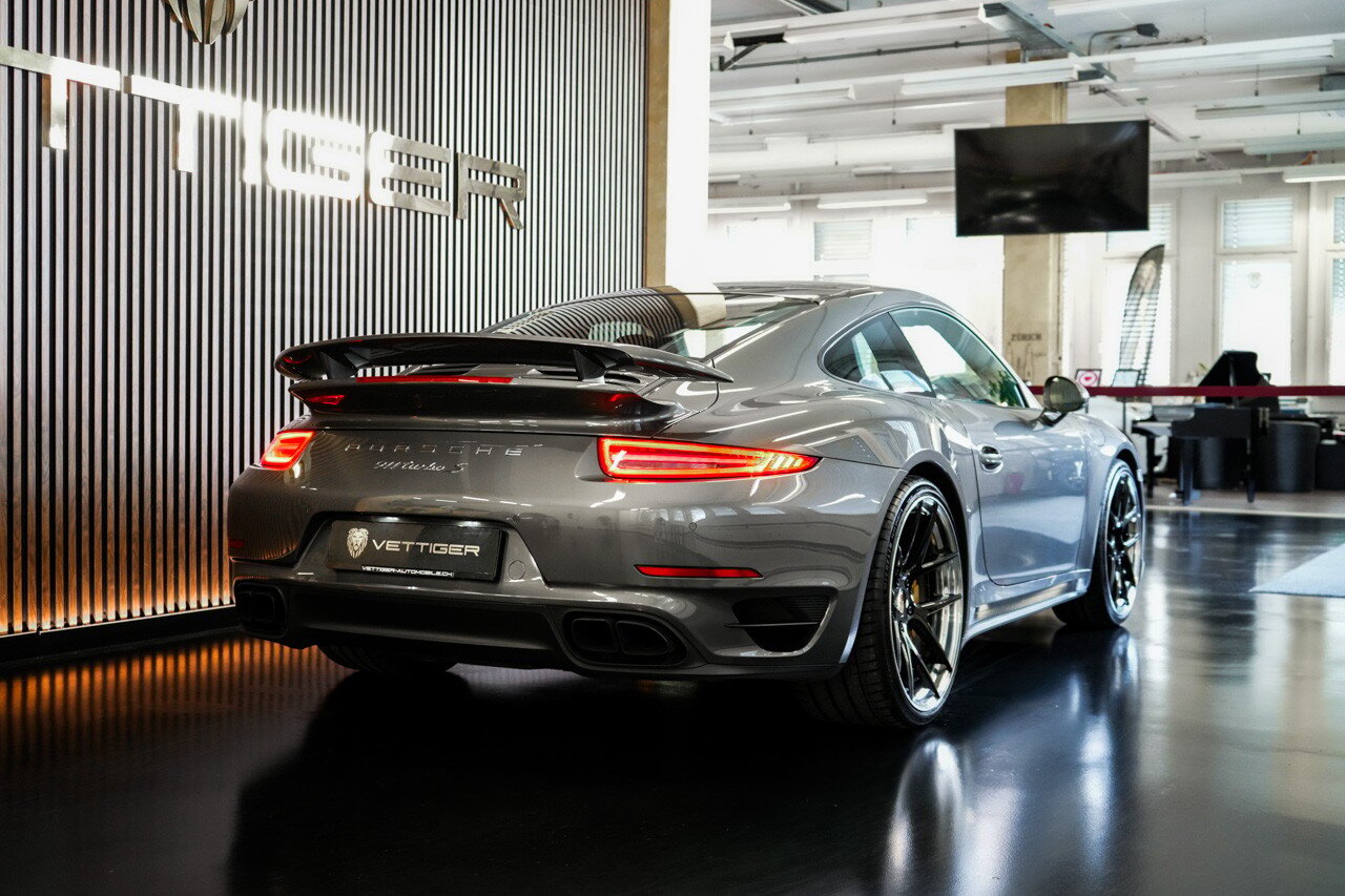PORSCHE 911 Turbo S TECHART PDK, Benzin, Occasion / Gebraucht, Automatik - 6