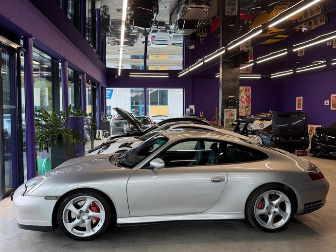 PORSCHE 911 Carrera 4 S, Essence, Occasion / Utilisé, Manuelle