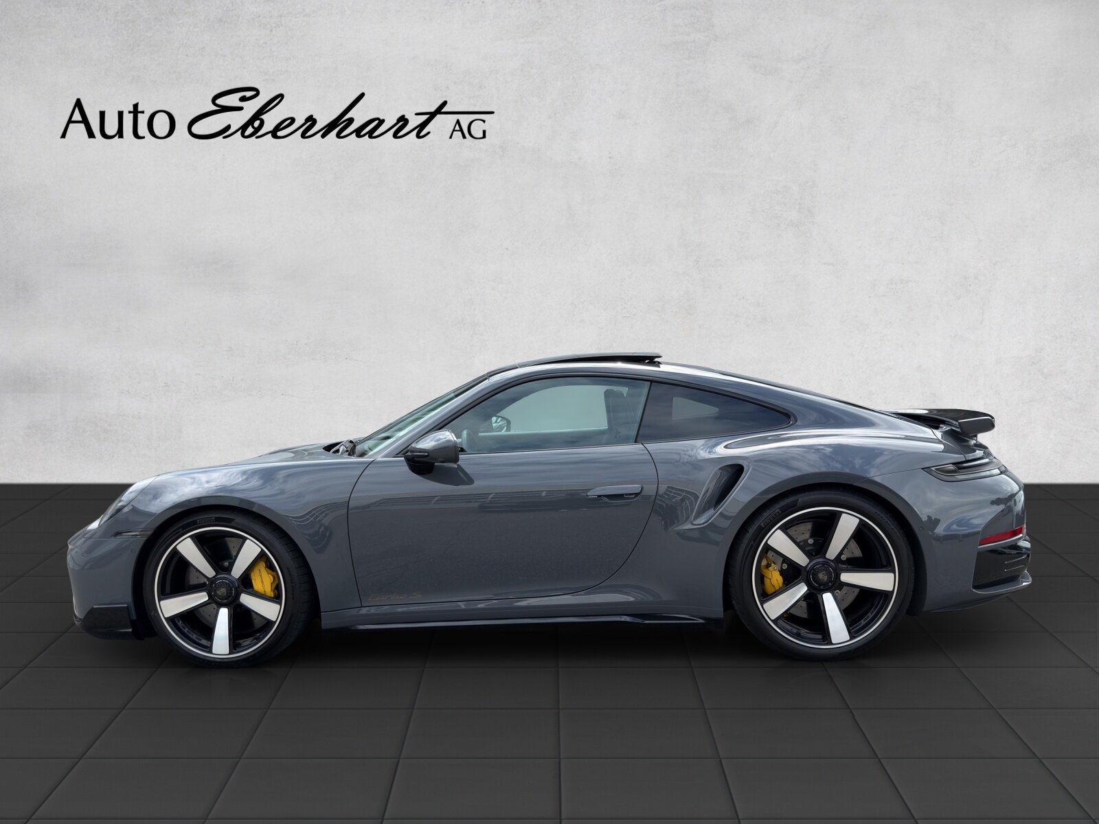 PORSCHE 911 Turbo S, Mild-Hybrid Petrol/Electric, Second hand / Used, Automatic - 3