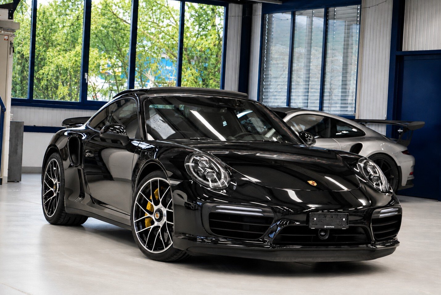 PORSCHE 911 Turbo S PDK // PORSCHE APPROVED BIS 03.2028 //