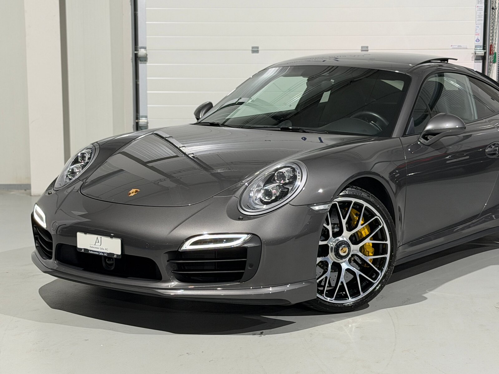 PORSCHE 911 Turbo S PDK, Benzin, Occasion / Gebraucht, Automatik - 2
