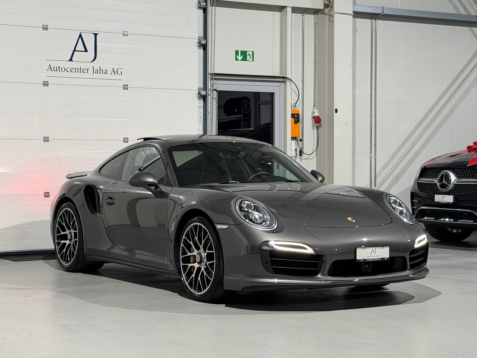 PORSCHE 911 Turbo S PDK, Benzin, Occasion / Gebraucht, Automatik - 5