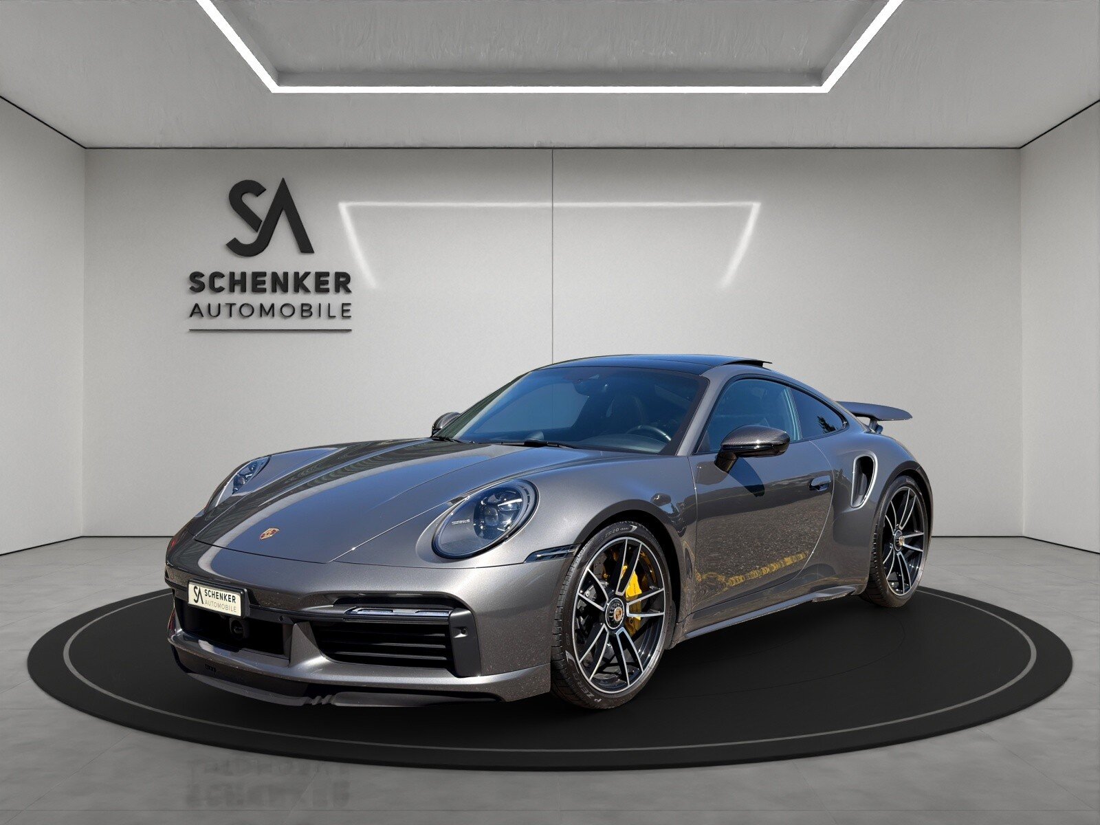 PORSCHE 911 Turbo S PDK