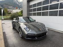 PORSCHE 911 Turbo S PDK - Aventurin Green, Benzin, Occasion / Gebraucht, Automatik - 2