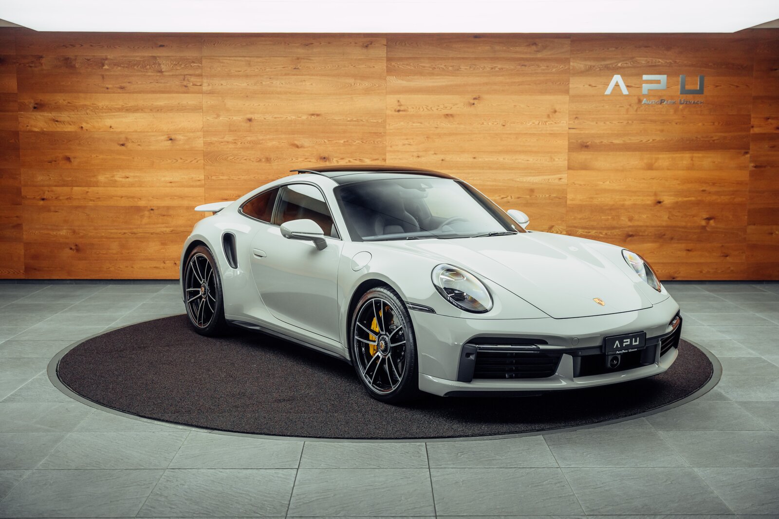 PORSCHE 911 Turbo S PDK