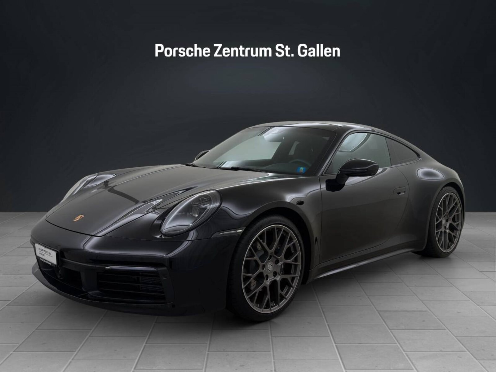 PORSCHE 911 Carrera 4