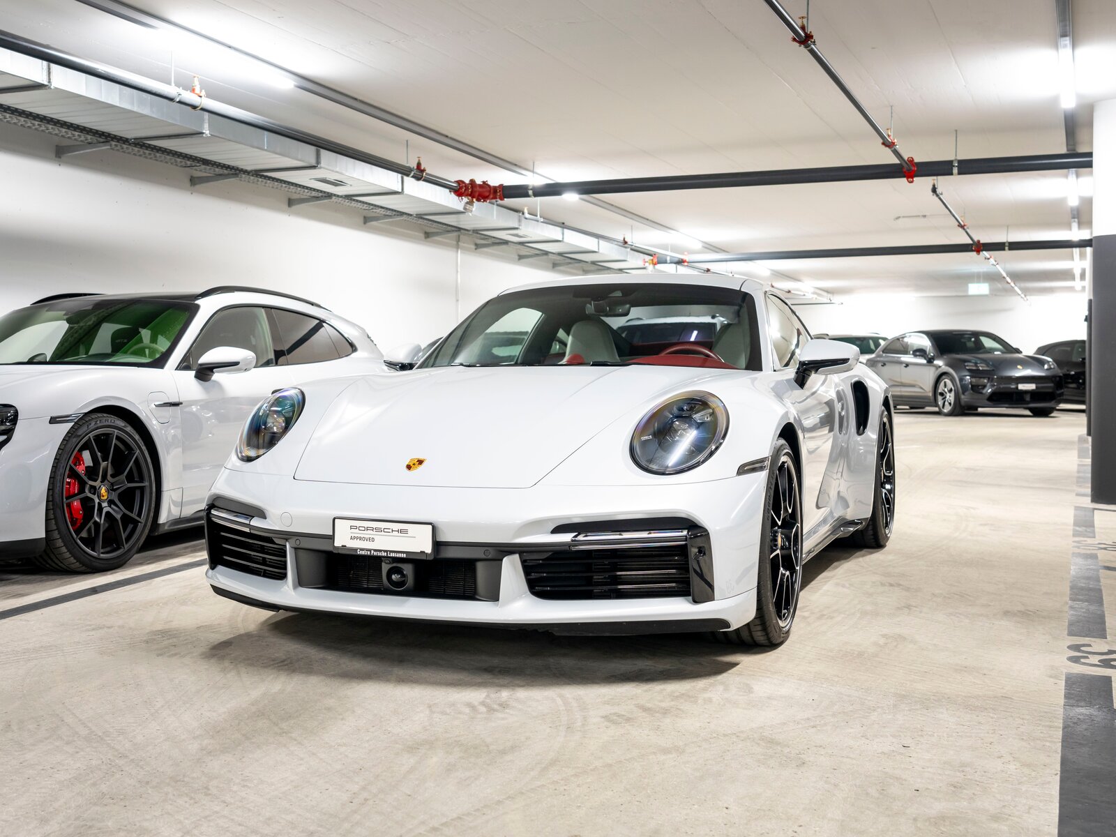 PORSCHE 911 Turbo S PDK