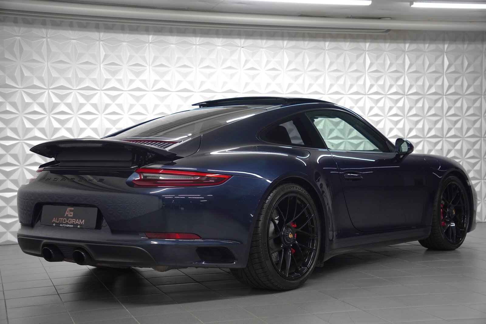PORSCHE 911 Carrera GTS PDK, Benzin, Occasion / Gebraucht, Automatik - 5
