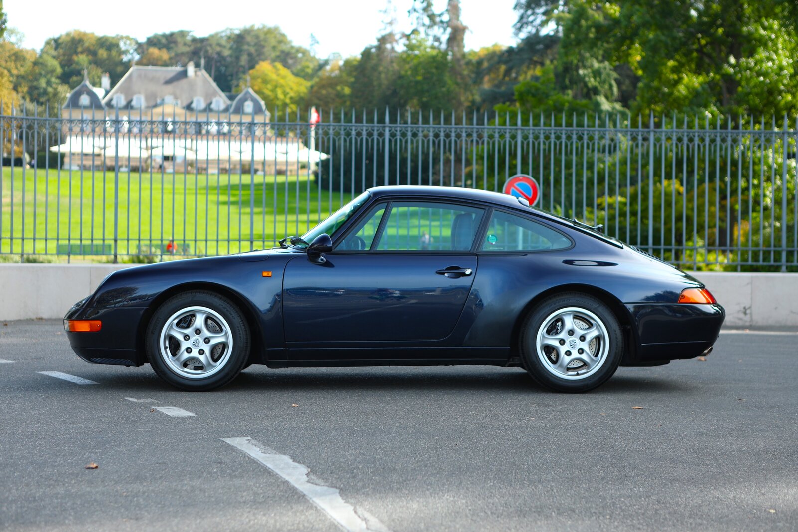 PORSCHE 911 Carrera 2 993