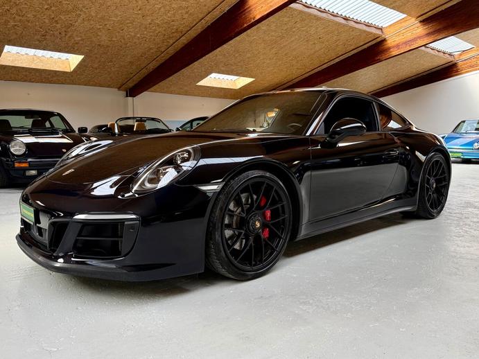 PORSCHE 911 Carrera 4 GTS PDK, Petrol, Second hand / Used, Automatic