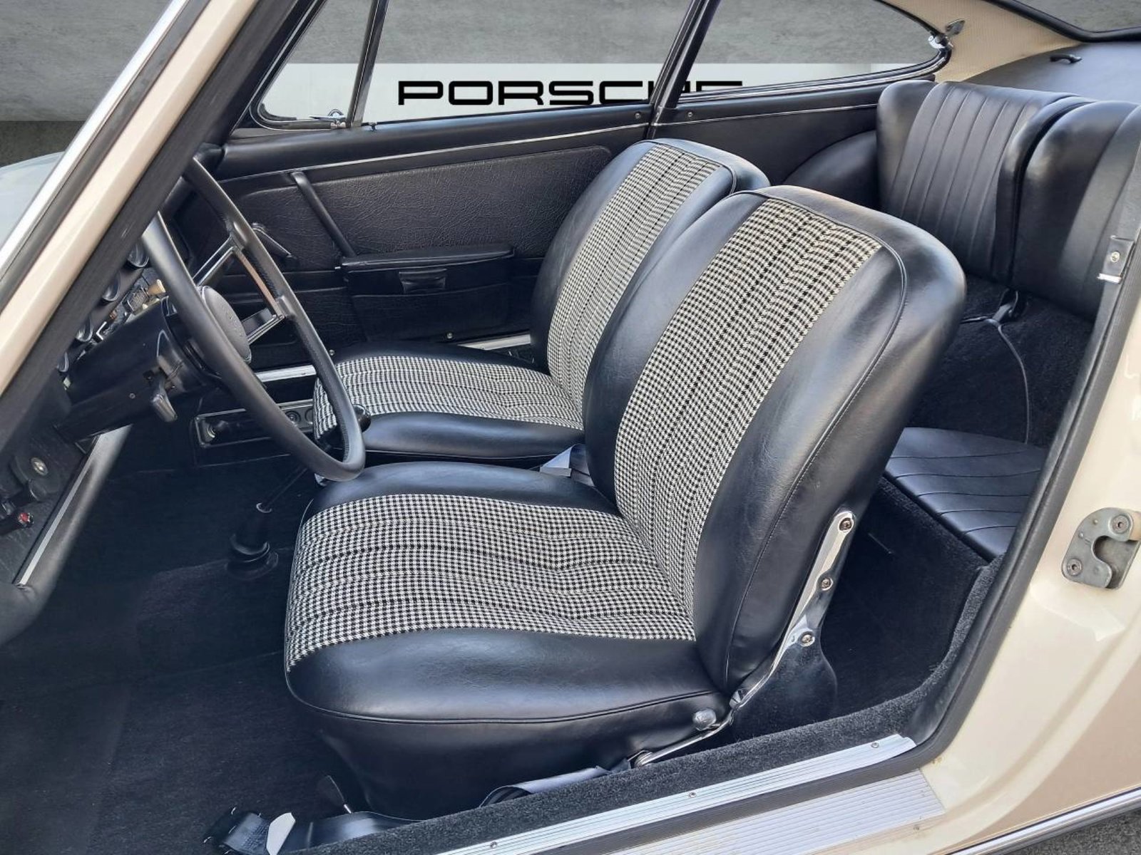 PORSCHE 911 S 2.0 Coupe, Essence, Voiture de collection, Manuelle - 5
