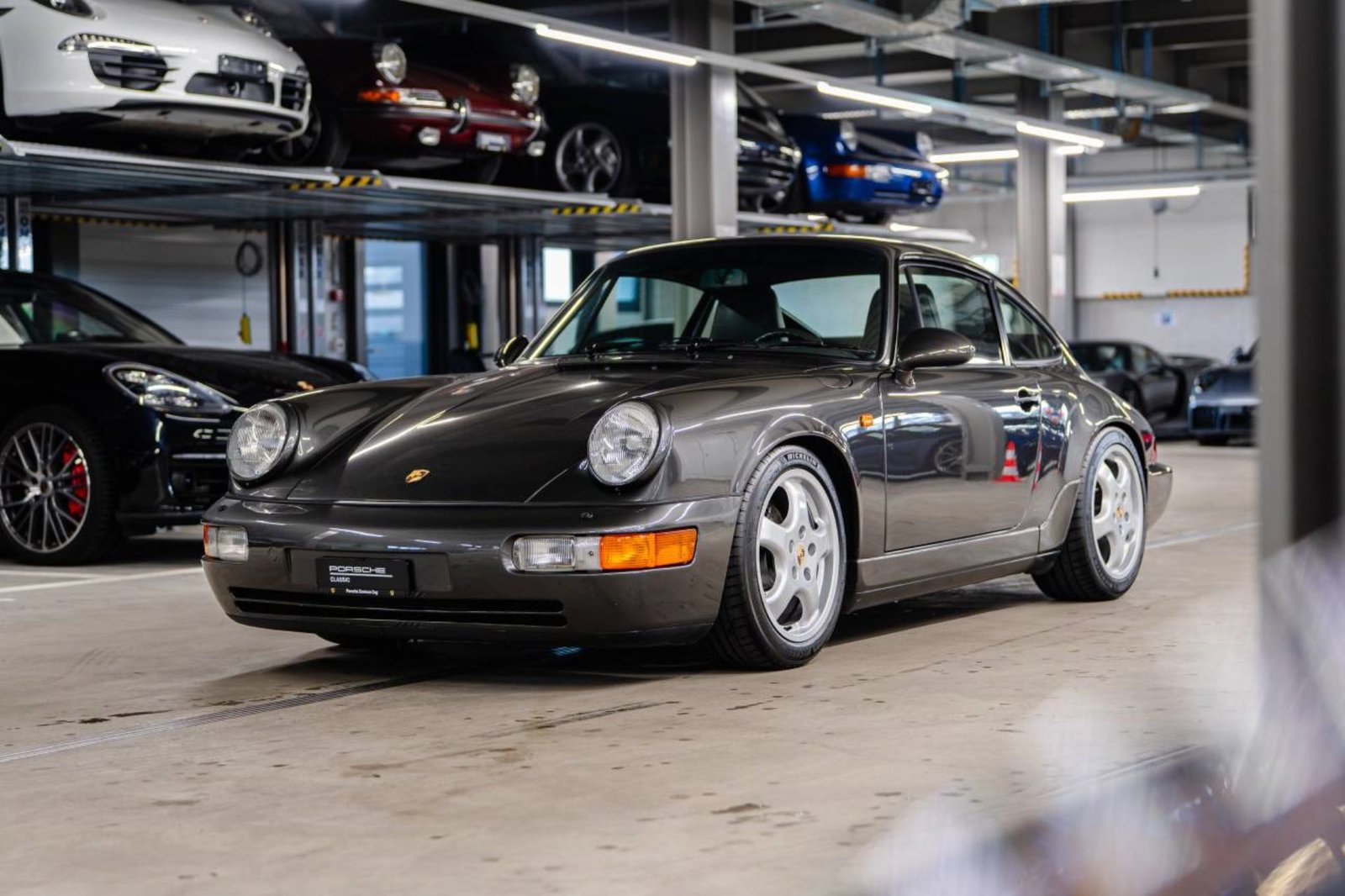 PORSCHE 911 Carrera 4 Coupé