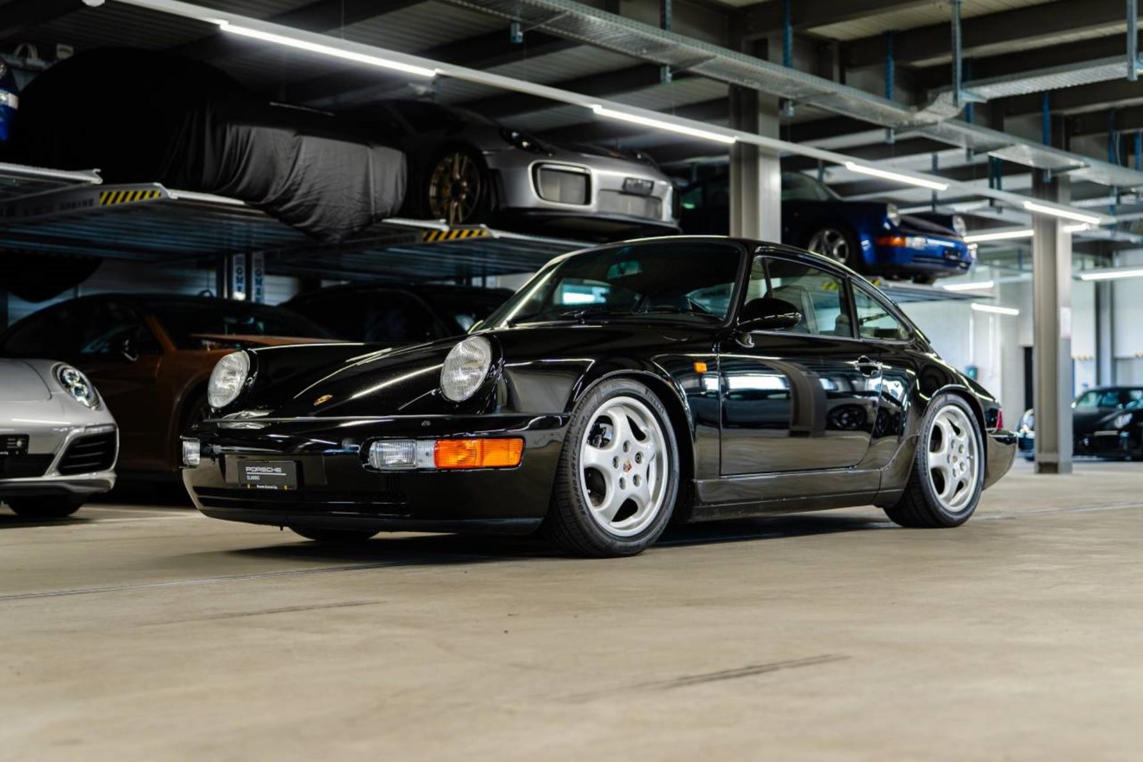 PORSCHE 911 Carrera 2 Coupé