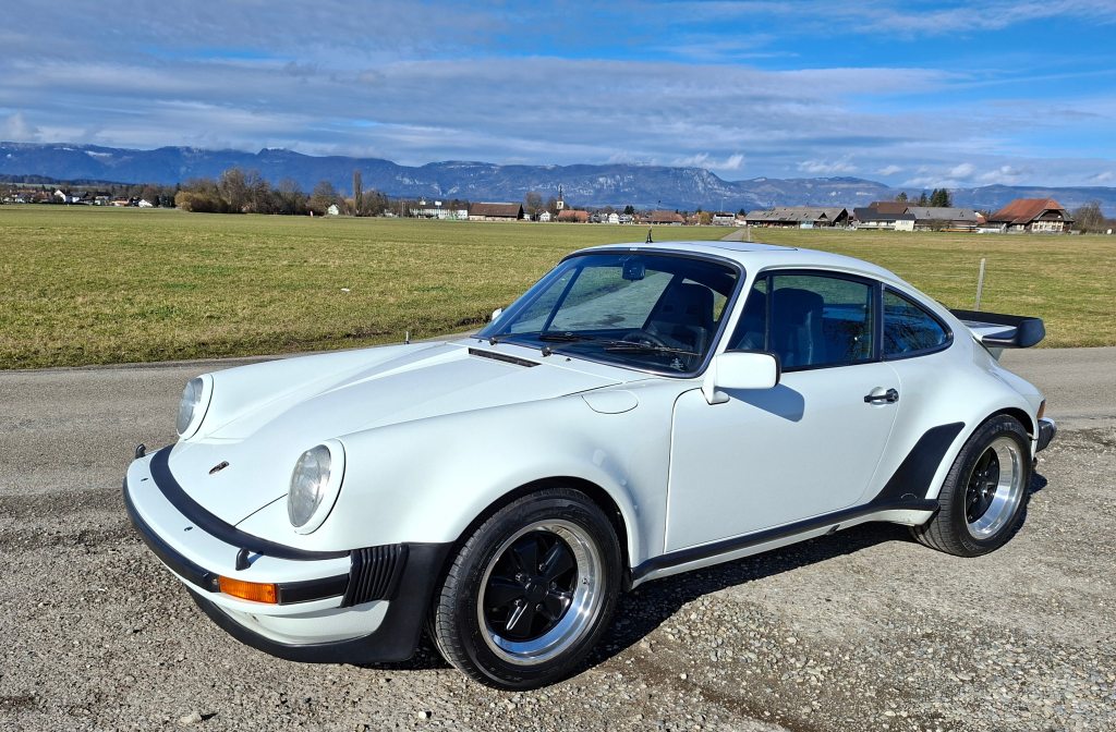 PORSCHE Turbo 930, Essence, Voiture de collection, Manuelle - 6