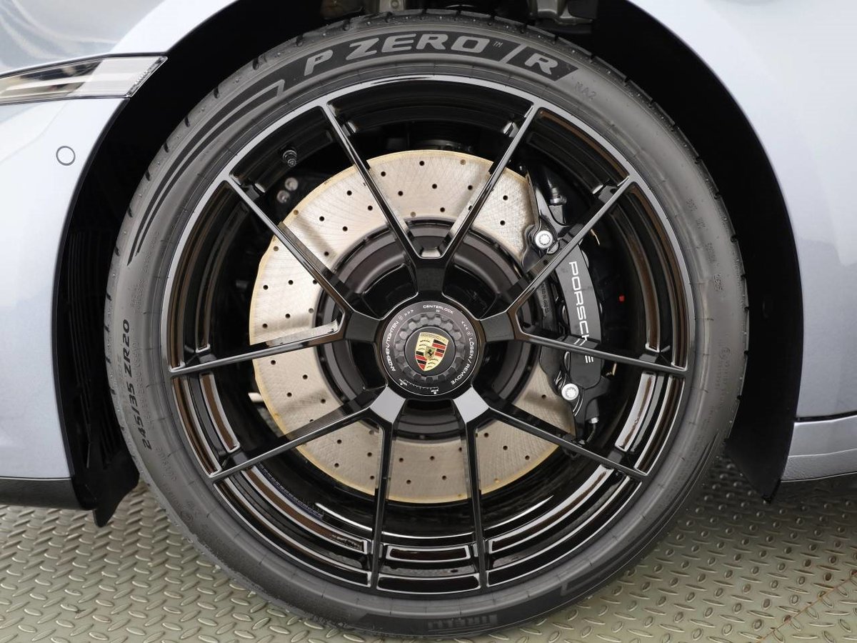 PORSCHE 911 Carrera 4 GTS, Mild-Hybrid Petrol/Electric, Ex-demonstrator, Automatic - 4
