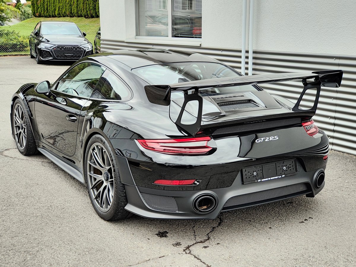 PORSCHE 911 GT2 RS PDK Weissach, Essence, Occasion / Utilisé, Automatique - 2