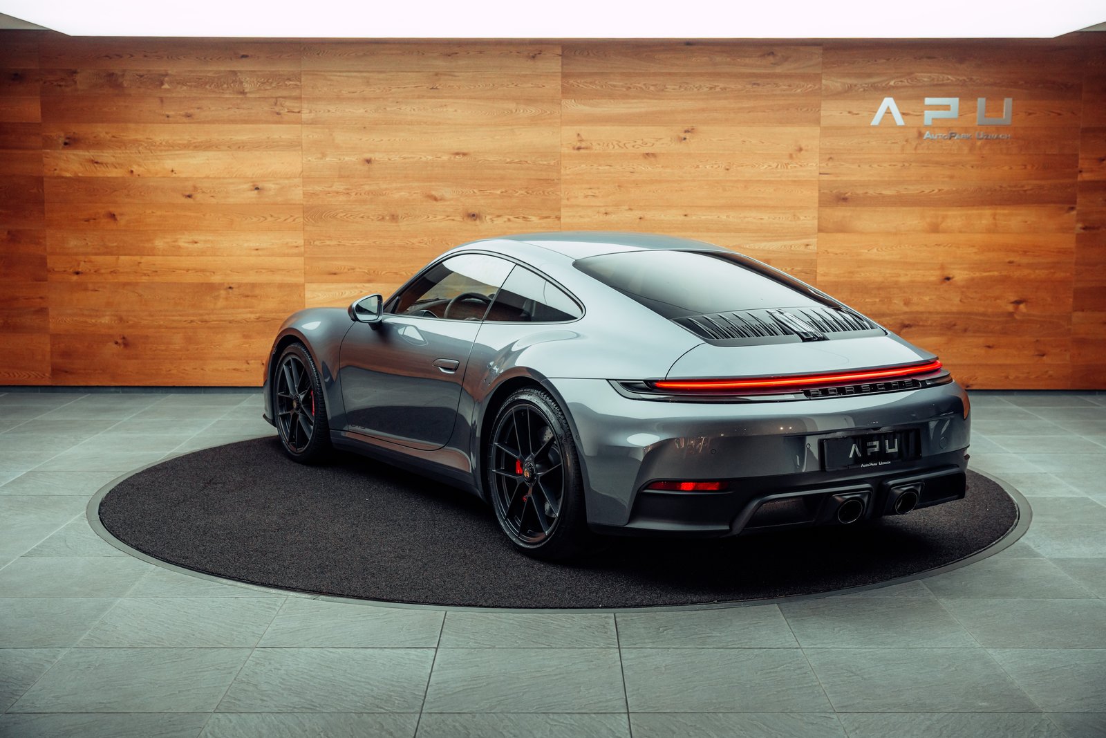 PORSCHE 911 Carrera GTS PDK, Voll-Hybrid Benzin/Elektro, Occasion / Gebraucht, Automat - 4