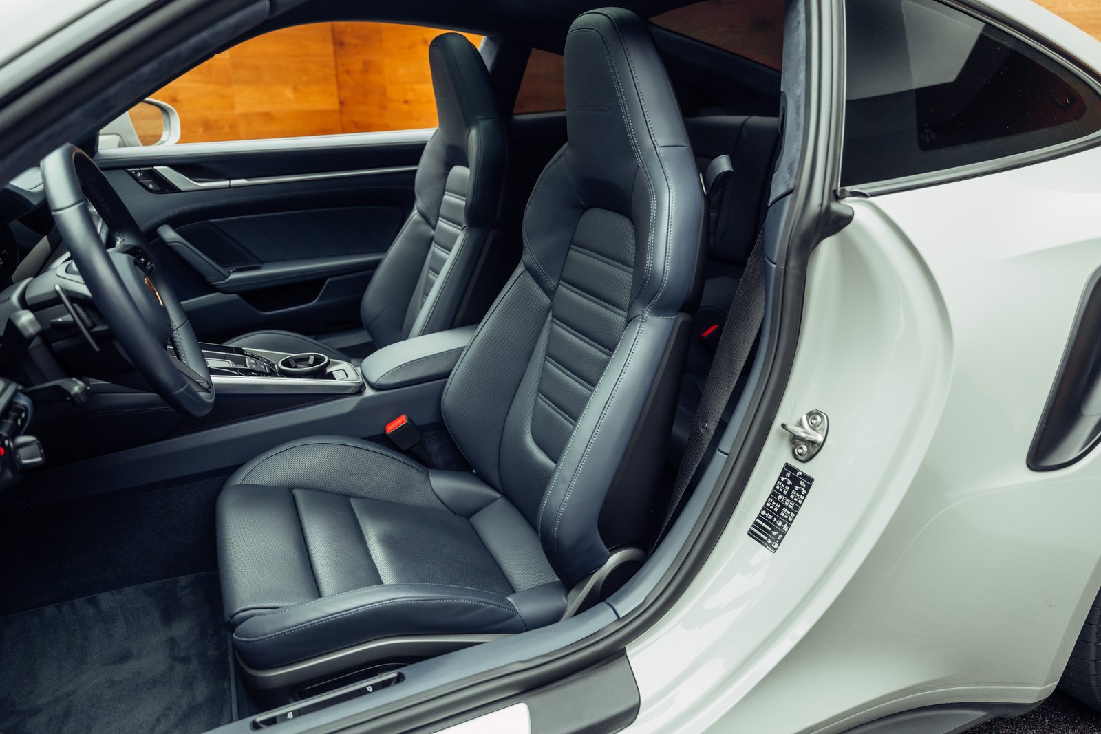 PORSCHE 911 Turbo S PDK, Essence, Occasion / Utilisé, Automatique - 6