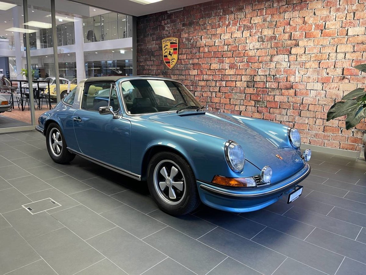 PORSCHE 911 T 2.4 Targa, Petrol, Classic, Manual - 5