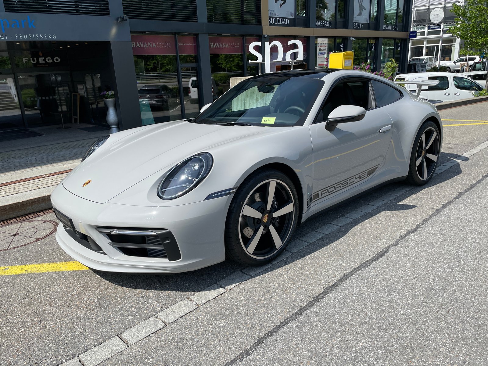 PORSCHE 911 Carrera PDK mit Aerokit