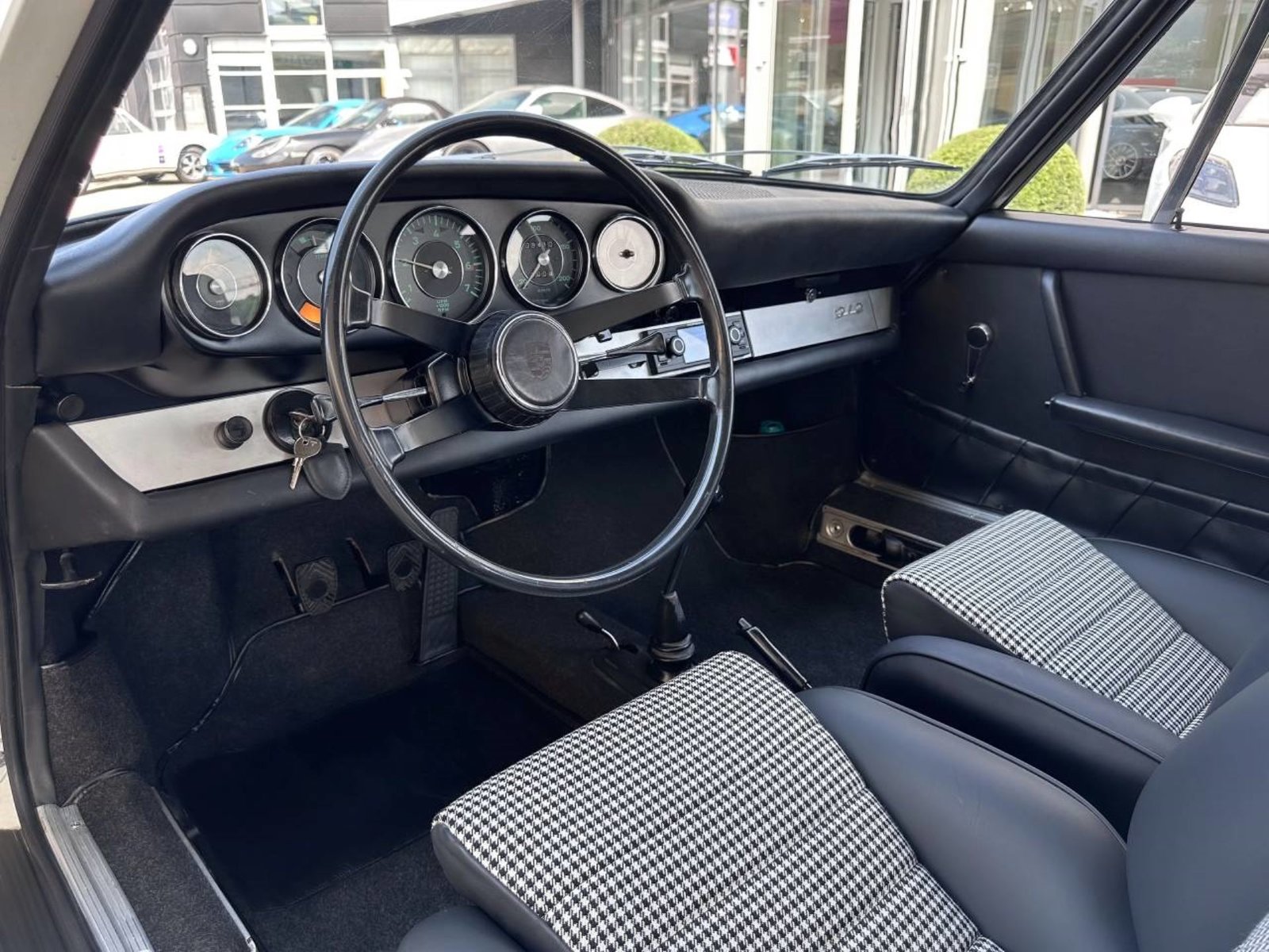 PORSCHE 912 Coupé, Petrol, Classic, Manual - 4