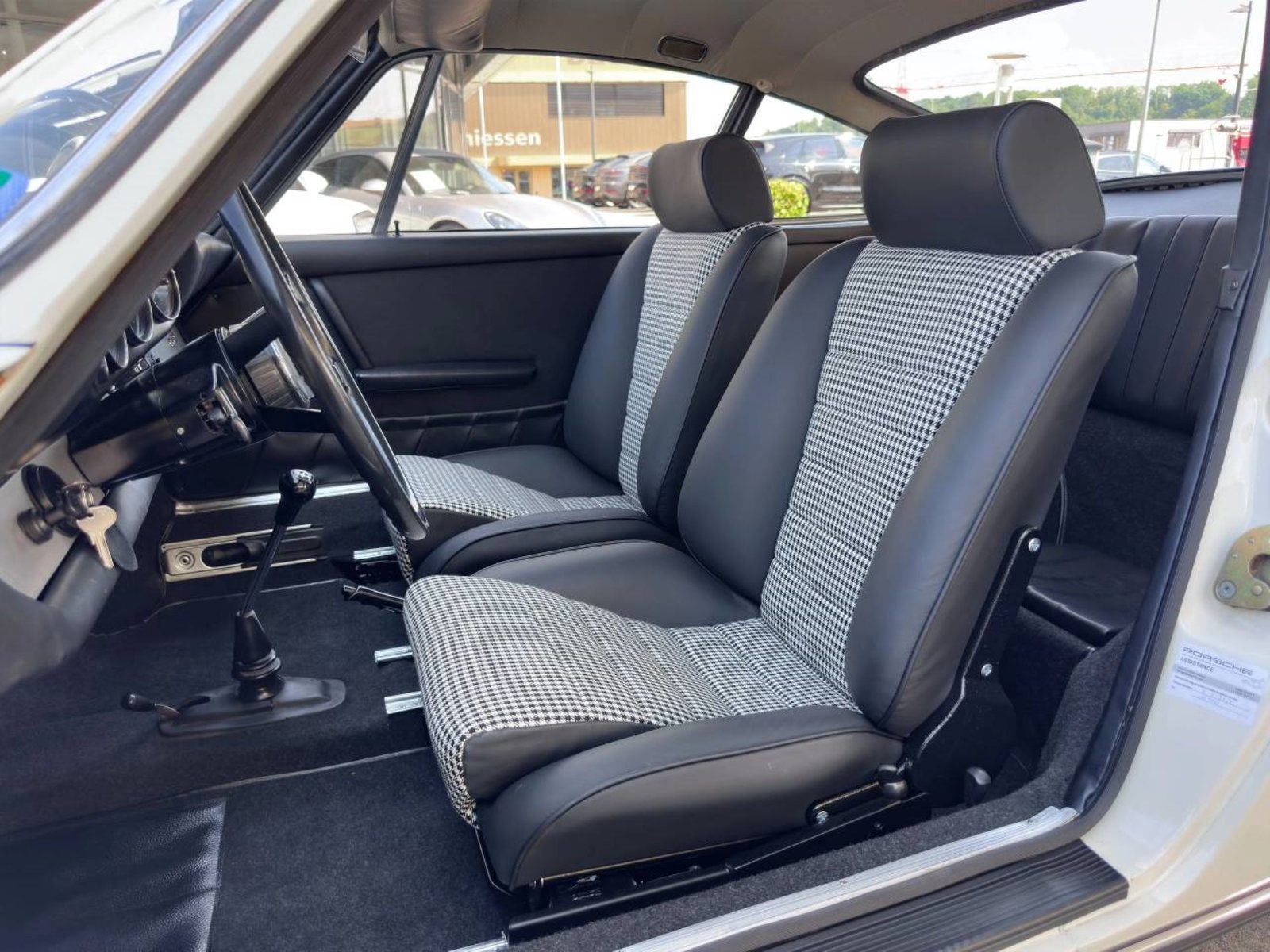 PORSCHE 912 Coupé, Petrol, Classic, Manual - 5