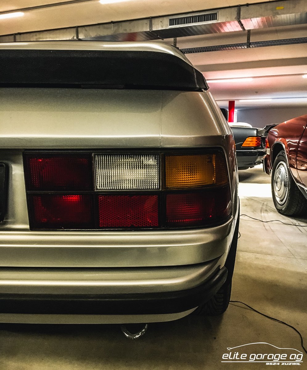 PORSCHE 924 Turbo, Essence, Voiture de collection, Manuelle - 5