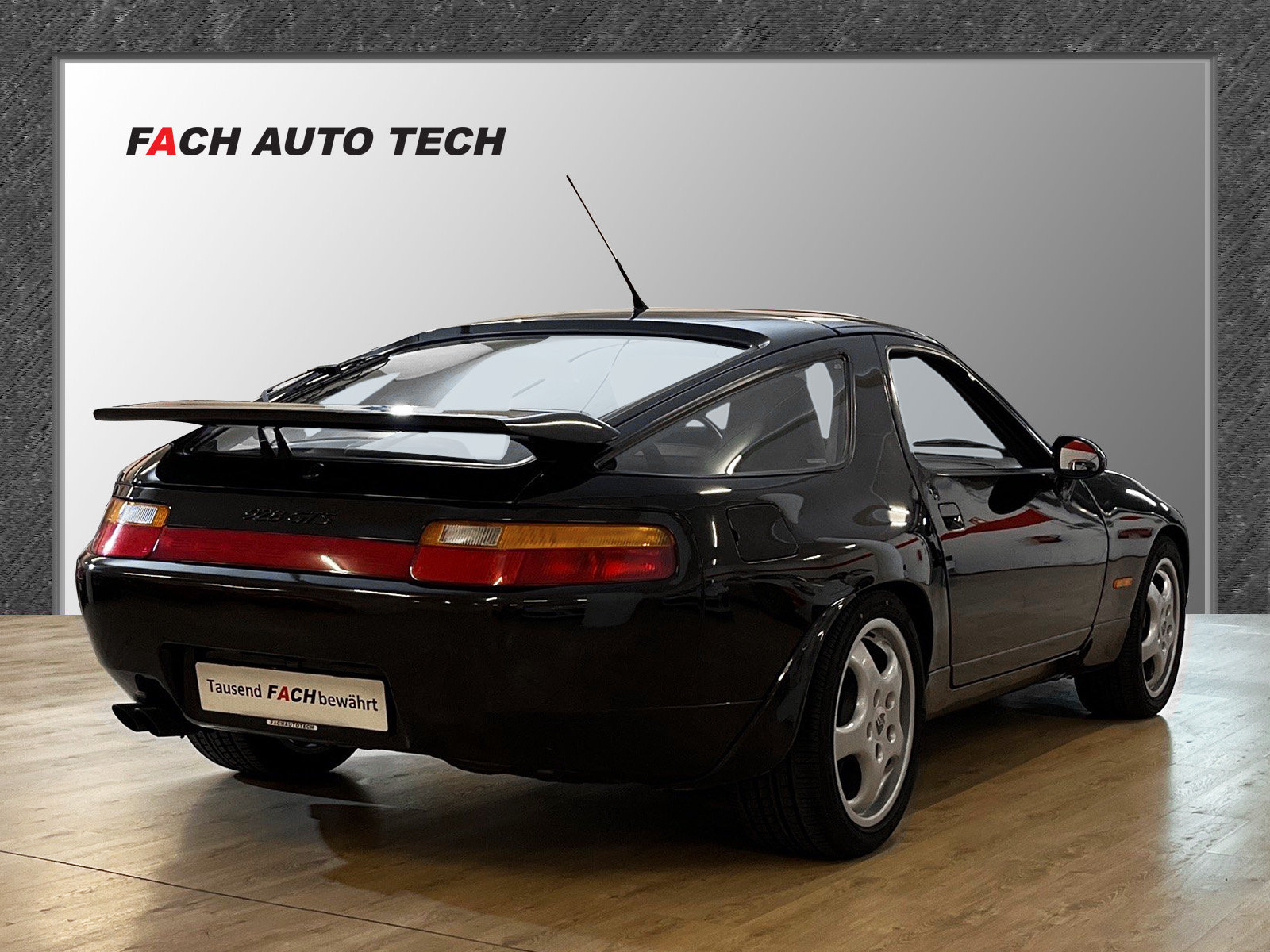 PORSCHE 928 GTS, Essence, Occasion / Utilisé, Automatique - 6