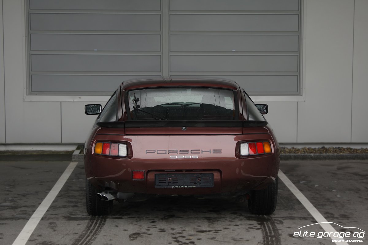 PORSCHE 928 S A, Essence, Occasion / Utilisé, Automatique - 4