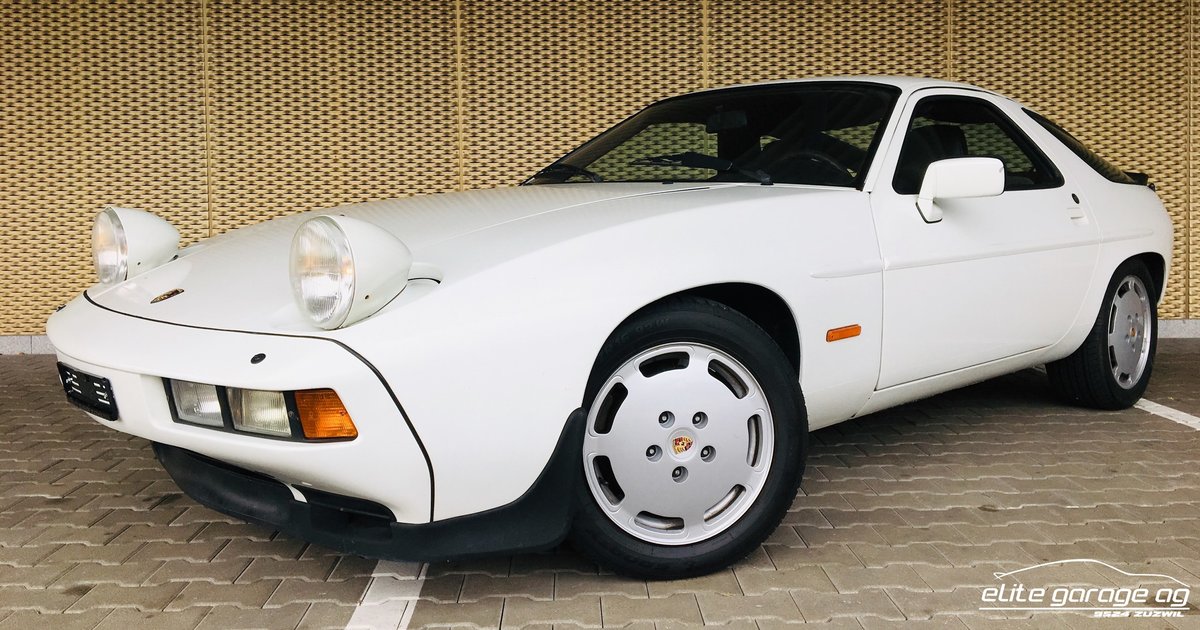 PORSCHE 928 S